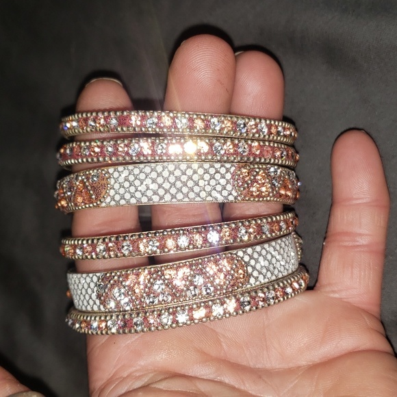 Set of 6 extremely beautiful matching bangle bracelets - Picture 6 of 6